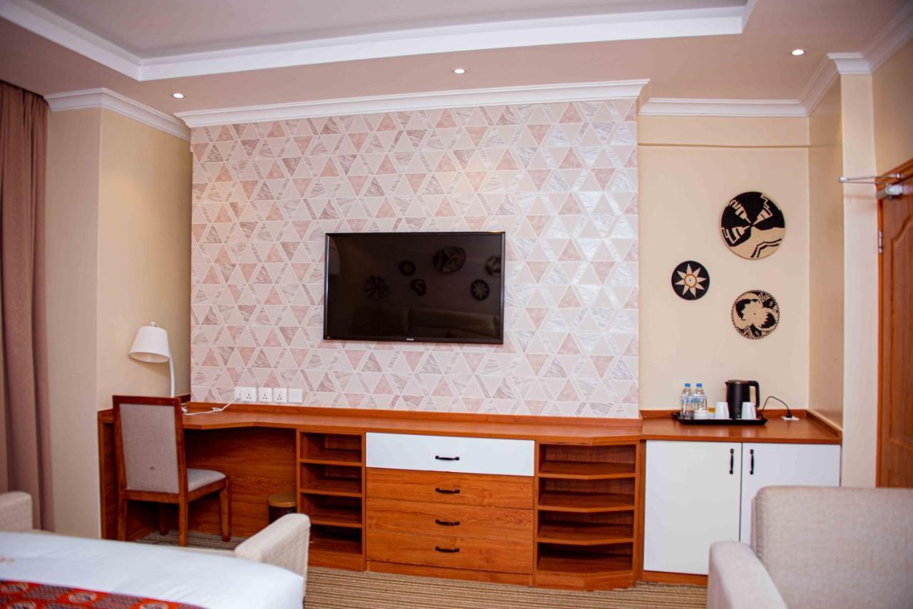 Urban Park Suites Kigali Bagian luar foto